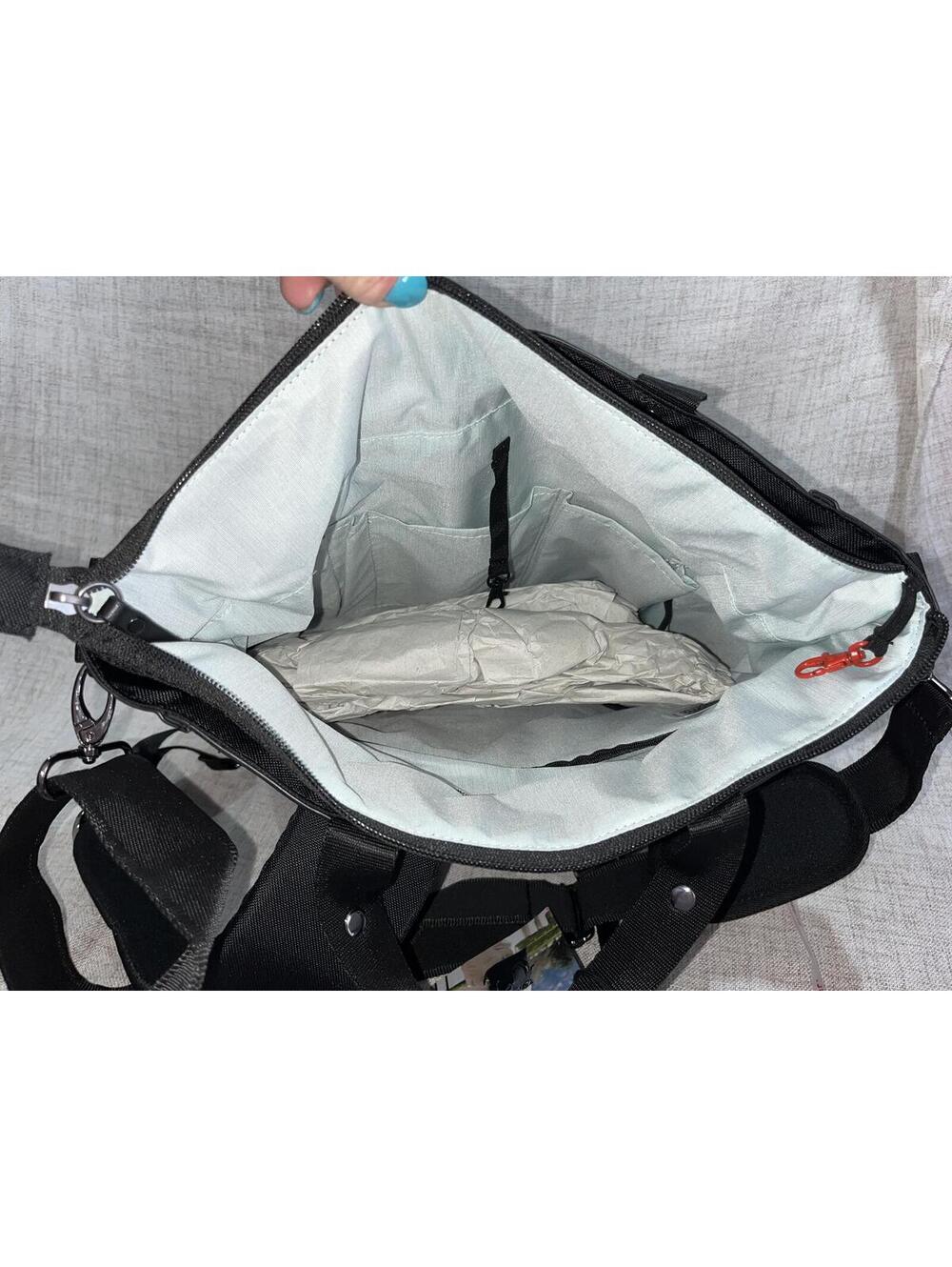 Sherpani Soleil Anti-Theft Multi-Wear Travel Bag / Backpack Straw NWT - Picture 6 of 6